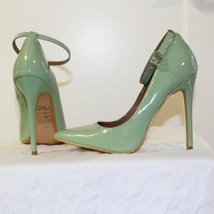 Pointy Toe Ankle Strap Stiletto High Heel